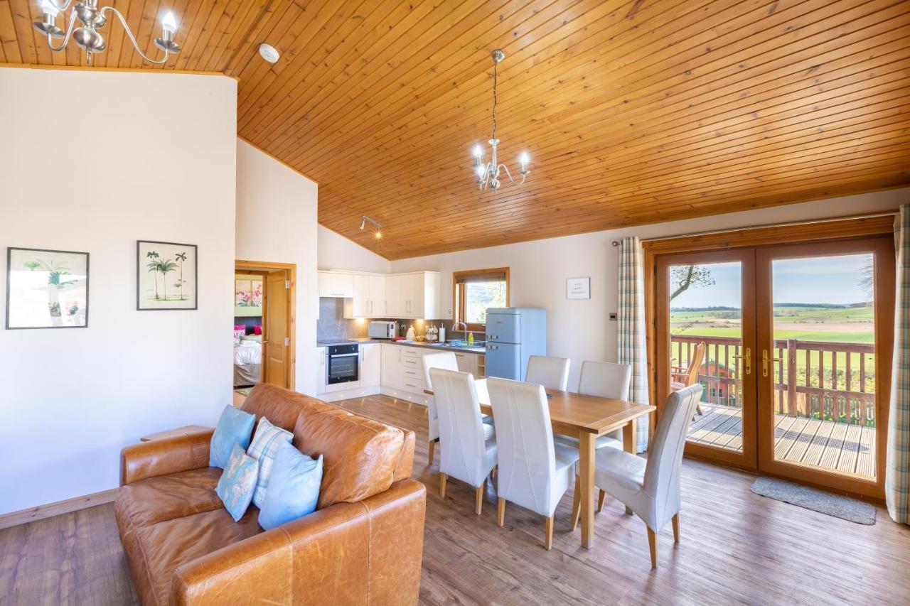 Douglas Fir Lodge With Hot Tub クーパー エクステリア 写真
