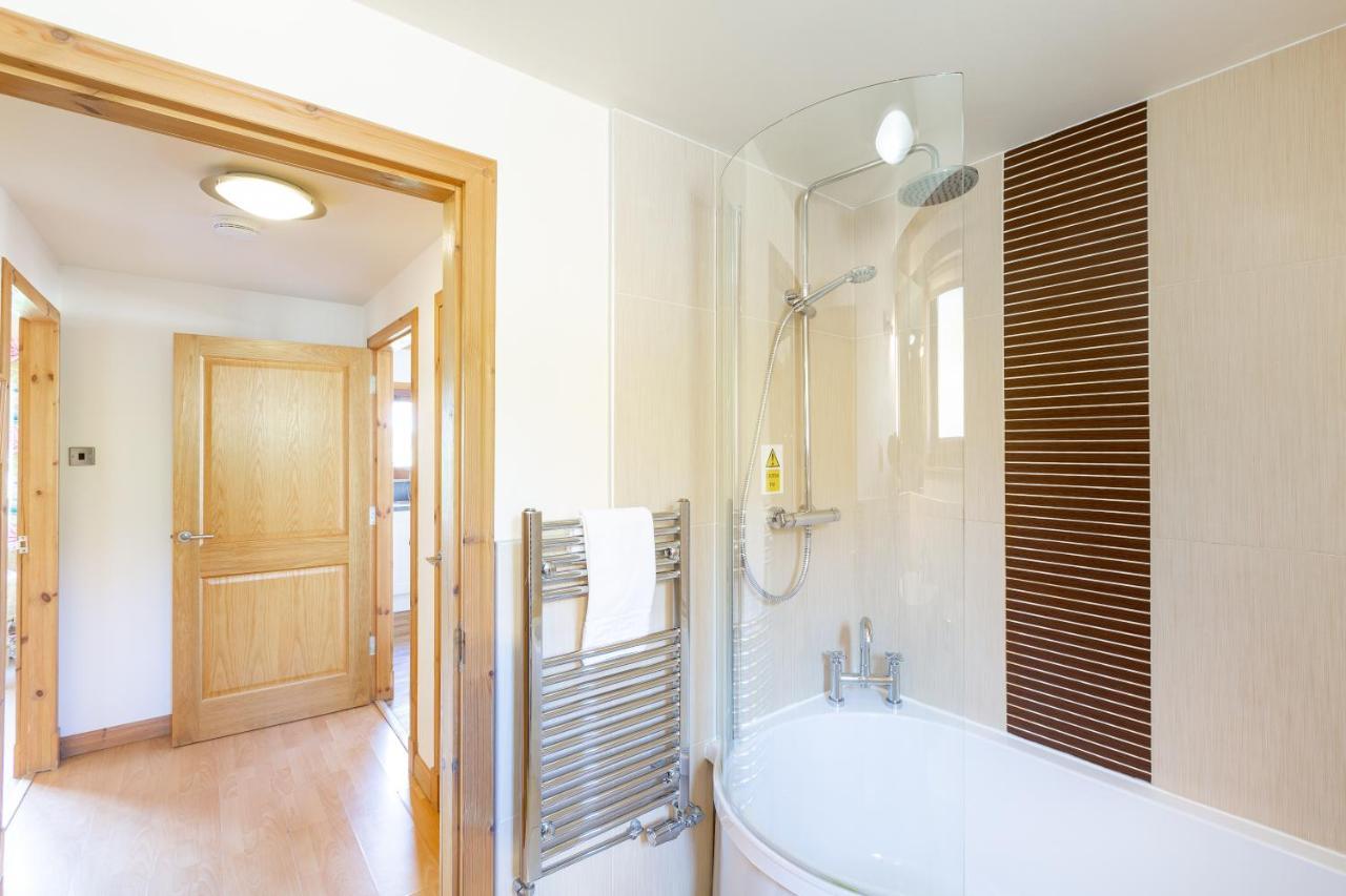 Douglas Fir Lodge With Hot Tub クーパー エクステリア 写真